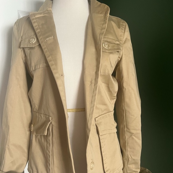 Jacket - Picture 2 of 6